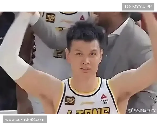 放着高大中锋不用，打五小遭逆转，CBA老帅犯昏，球迷：该下课了